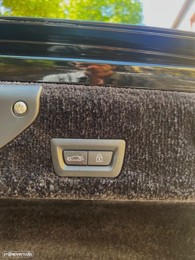 Rolls Royce Dawn - 41