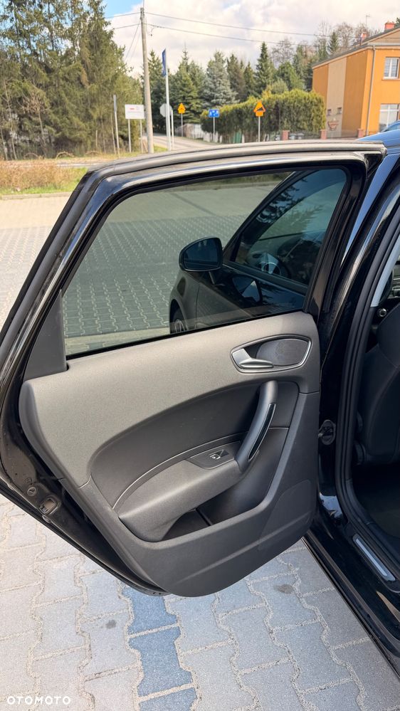 Audi A1 Sportback 1.6 TDI Sport S tronic - 26