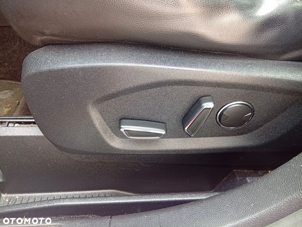 Ford Edge - 21