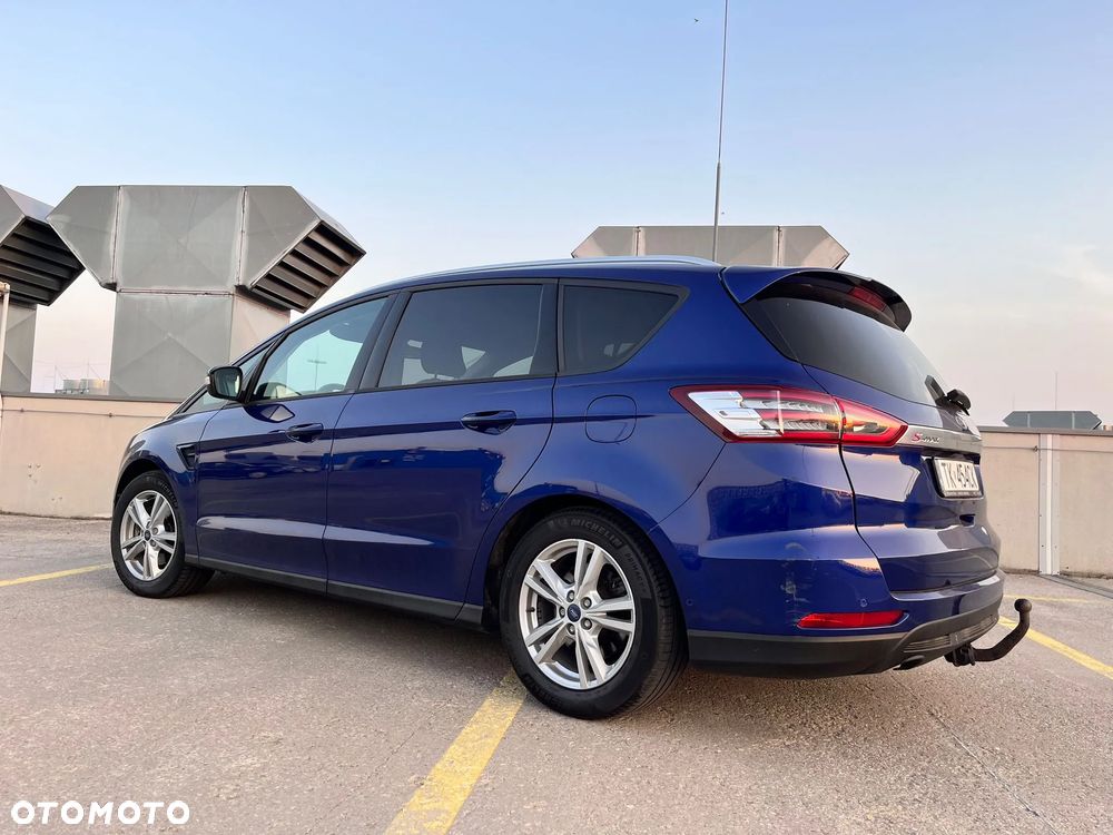 Ford S-Max - 15