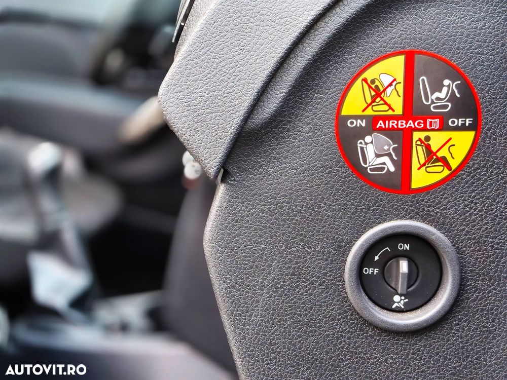 Dacia Sandero dCi 90 Laureate - 26