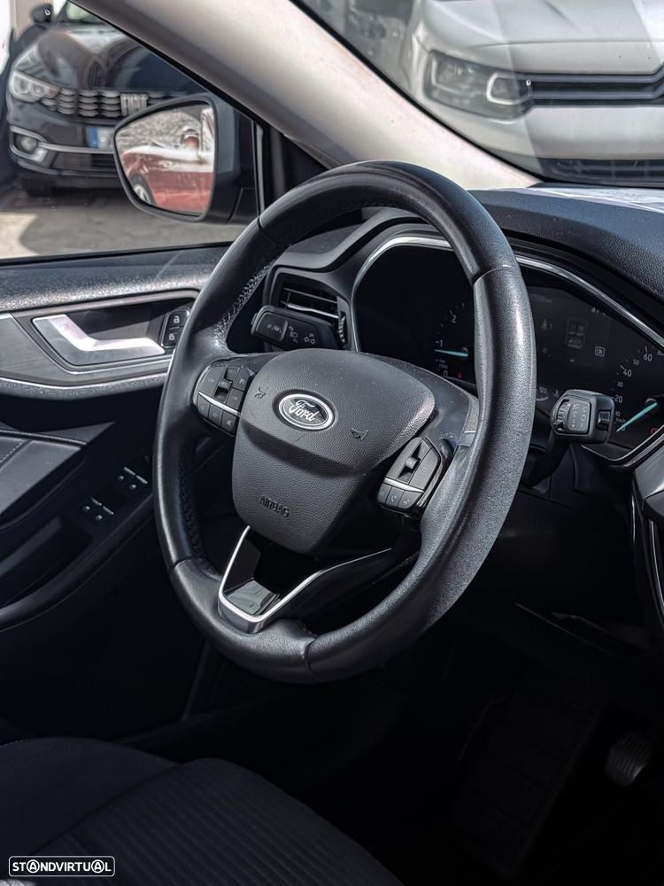 Ford Focus 1.5 TDCi ECOBlue Titanium - 8