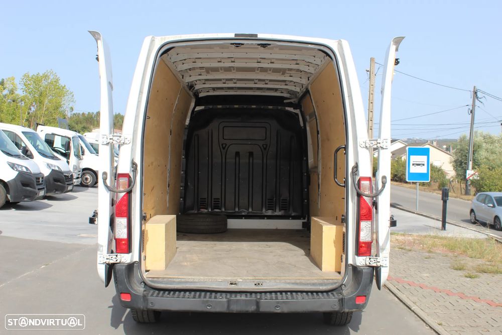 Renault Master 2.3 dCi L3H2 // 2023 - 8