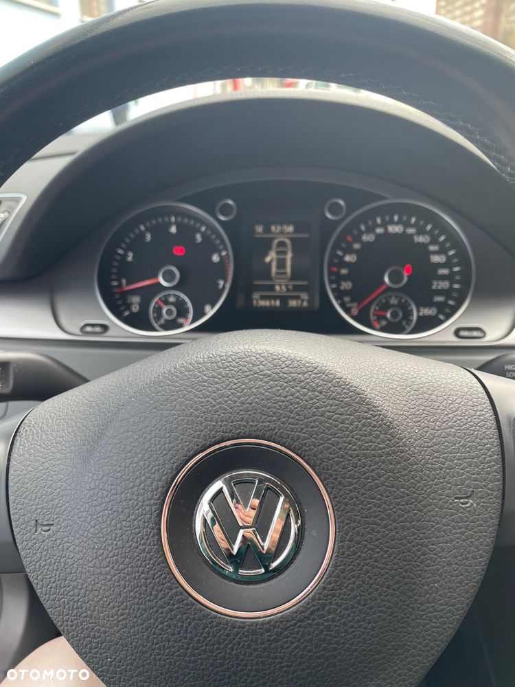 Volkswagen Passat 1.4 TSI Trendline - 6