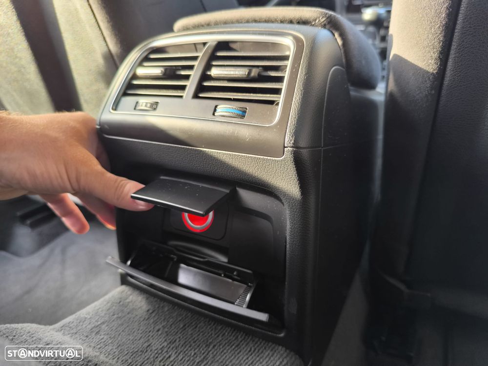 Audi A4 Avant 2.0 TDI - 32