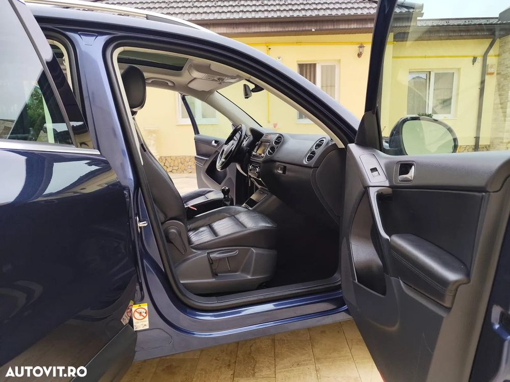 Volkswagen Tiguan - 10