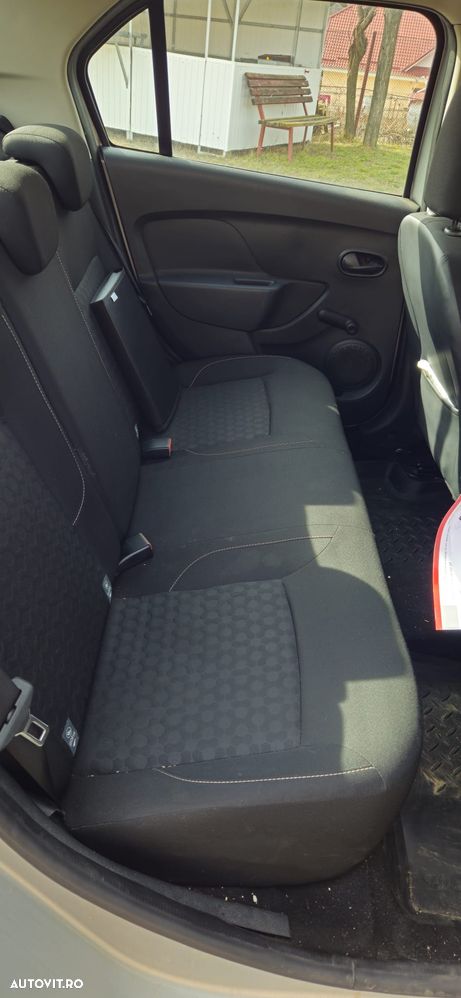 Dacia Logan 1.2 Laureate - 5