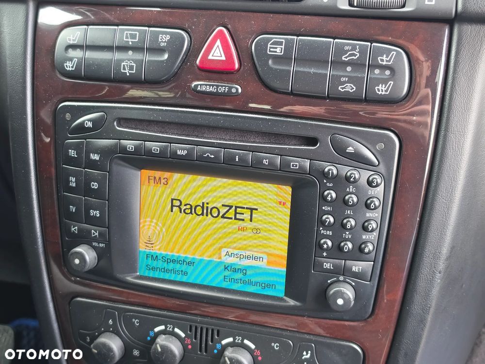 Mercedes-Benz Klasa G 400 CDI Automatik - 22