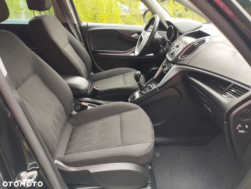 Opel Zafira - 4