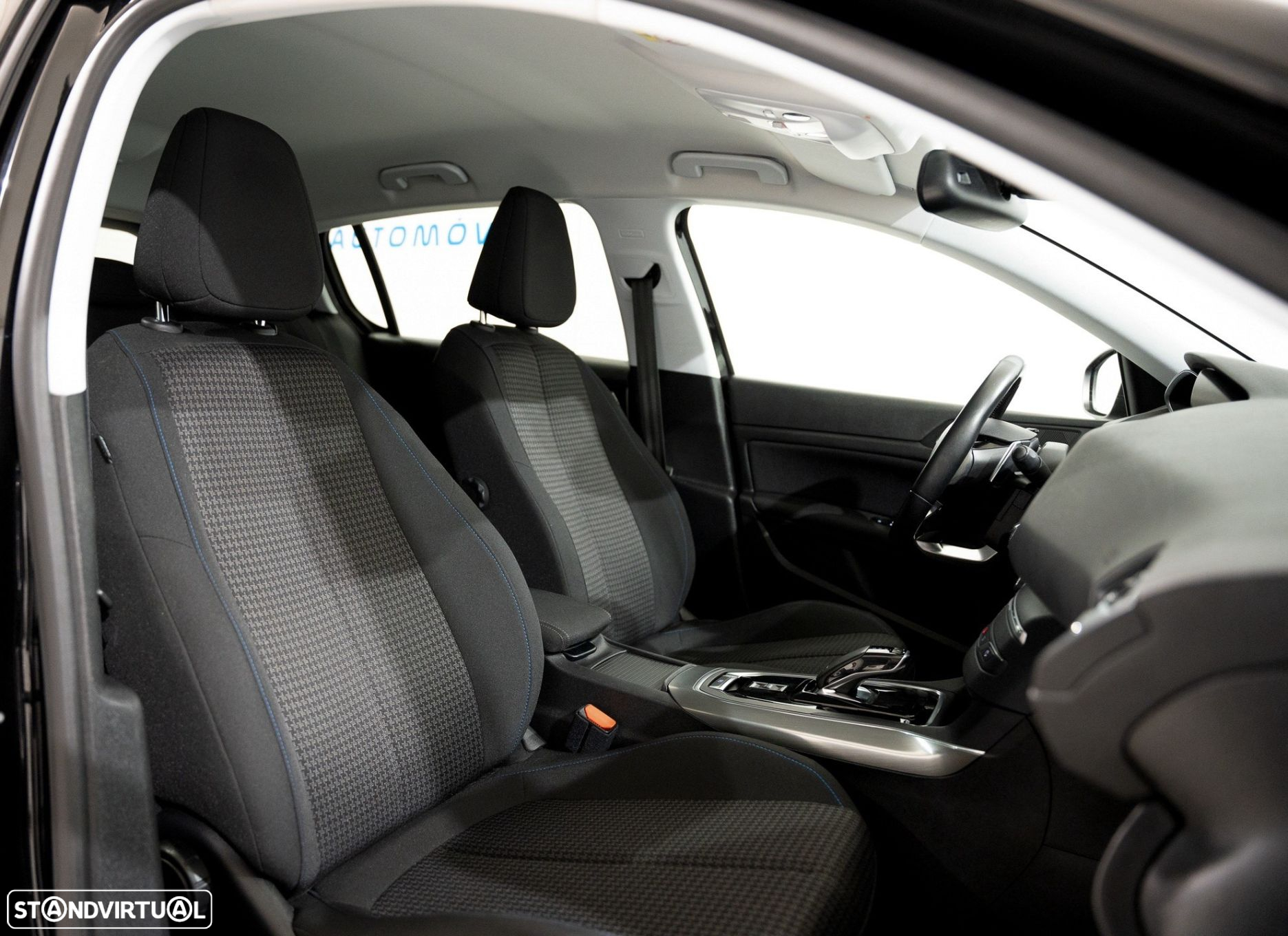 Peugeot 308 1.2 PureTech Allure EAT8 - 15