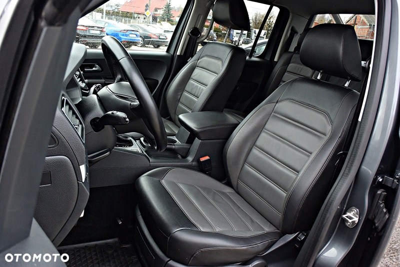 Volkswagen Amarok 3.0 V6 TDI 4Mot Highline - 16