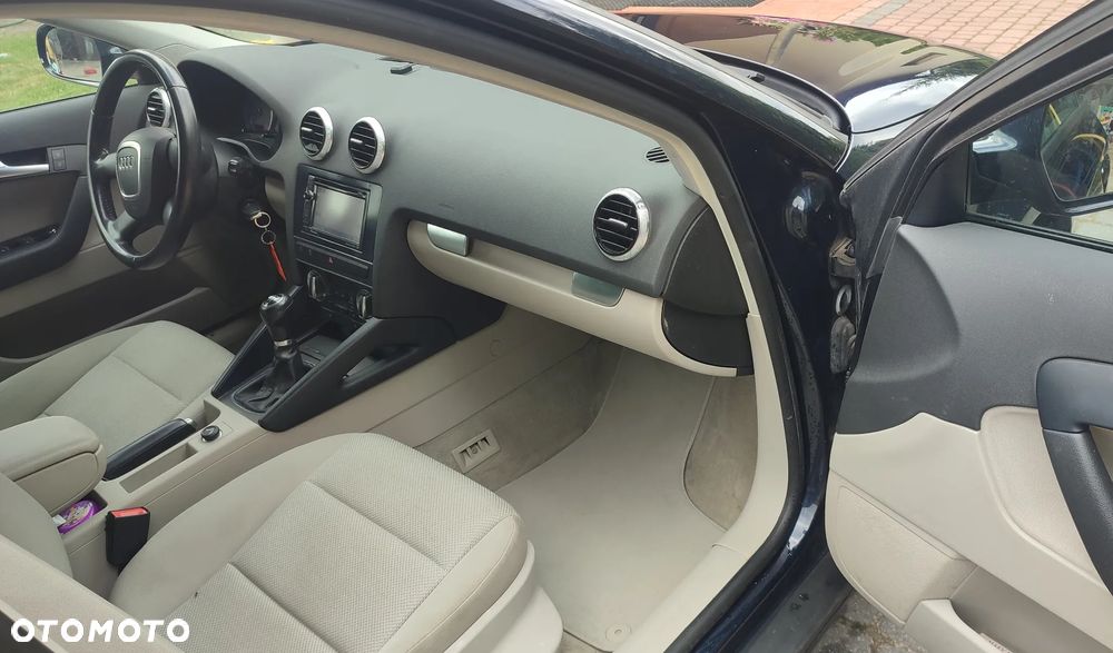 Audi A3 Sportback - 11