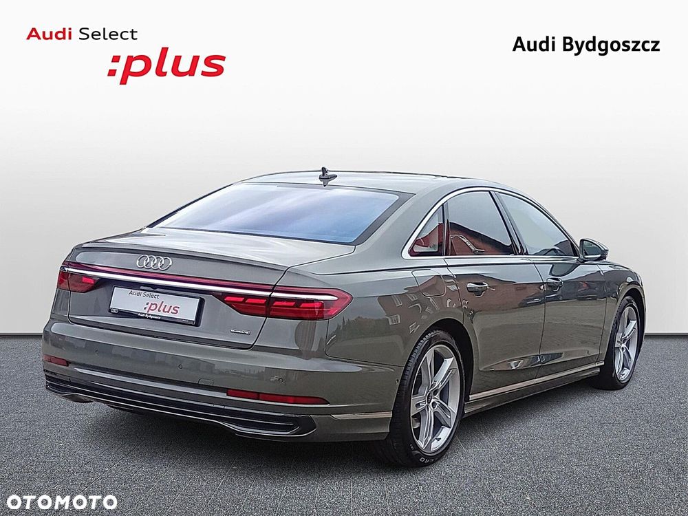 Audi A8 - 5