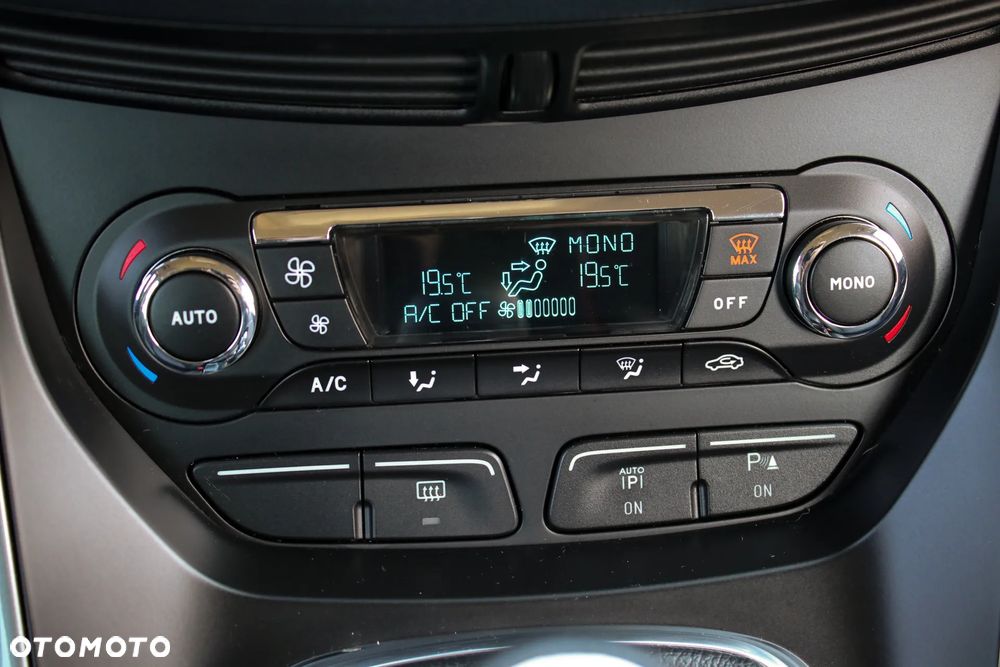 Ford Grand C-MAX 2.0 TDCi Champions Edition - 18