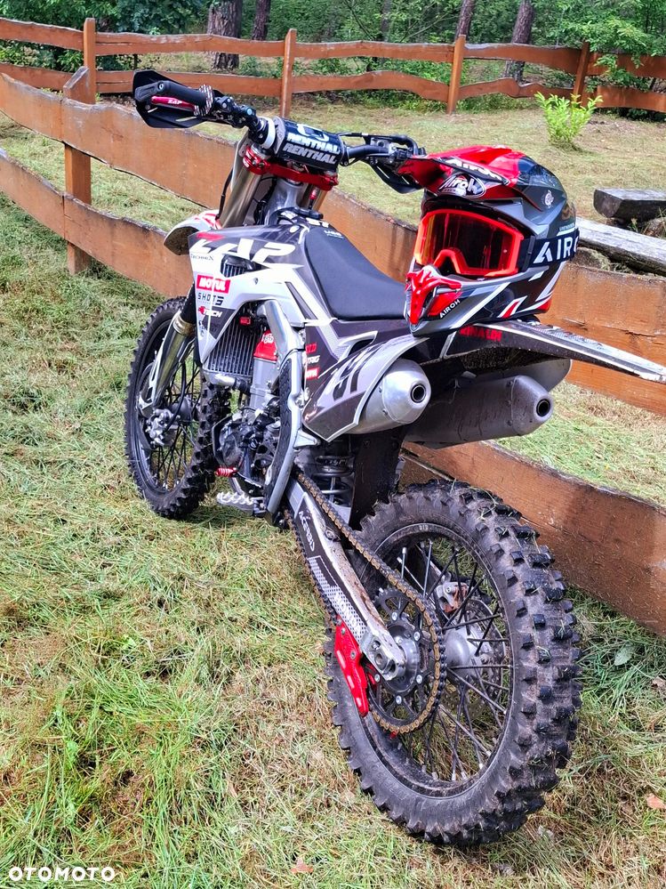 Honda CRF - 10