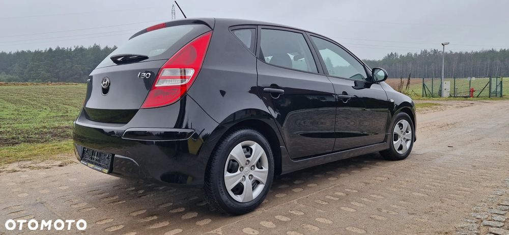 Hyundai i30 i30cw 1.4 UEFA EURO 2012 Edition - 22