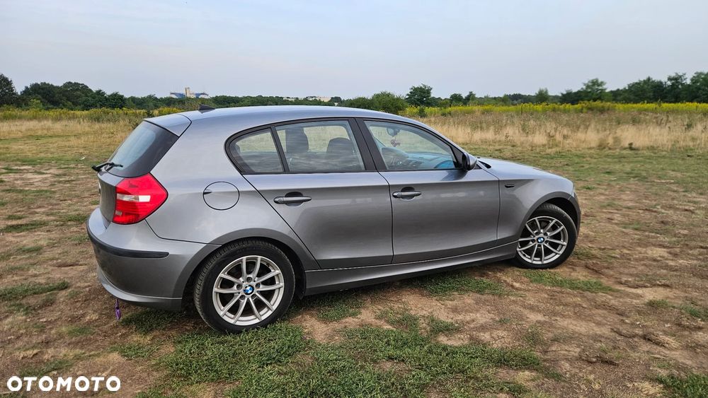 BMW Seria 1 - 37