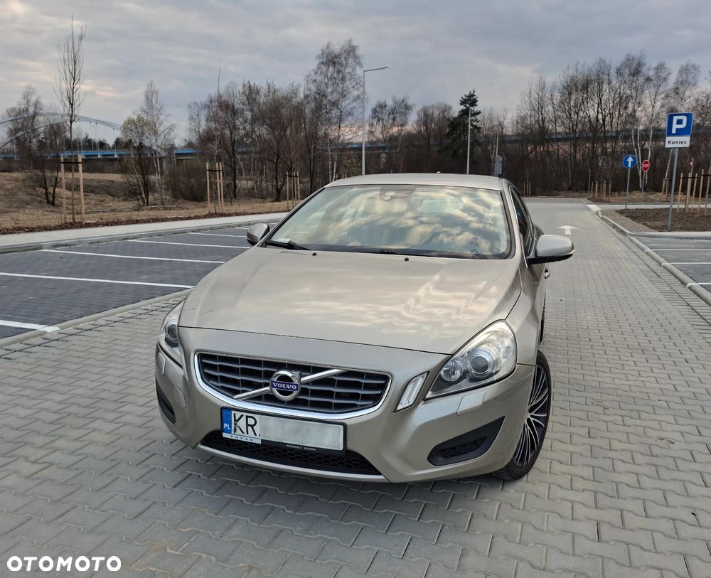 Volvo S60 T3 Momentum - 15
