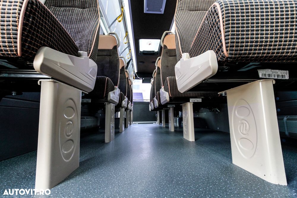 Mercedes-Benz Sprinter - 7