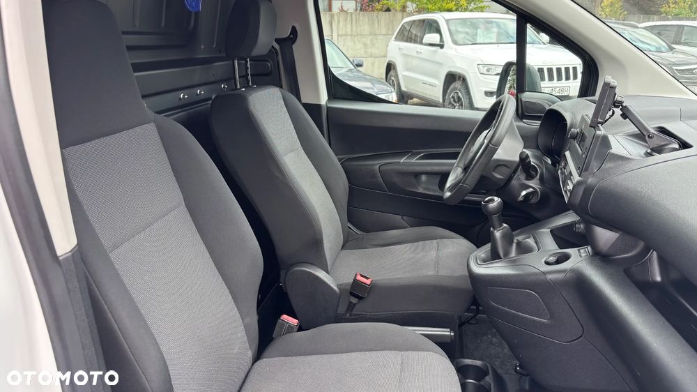 Opel COMBO - 10