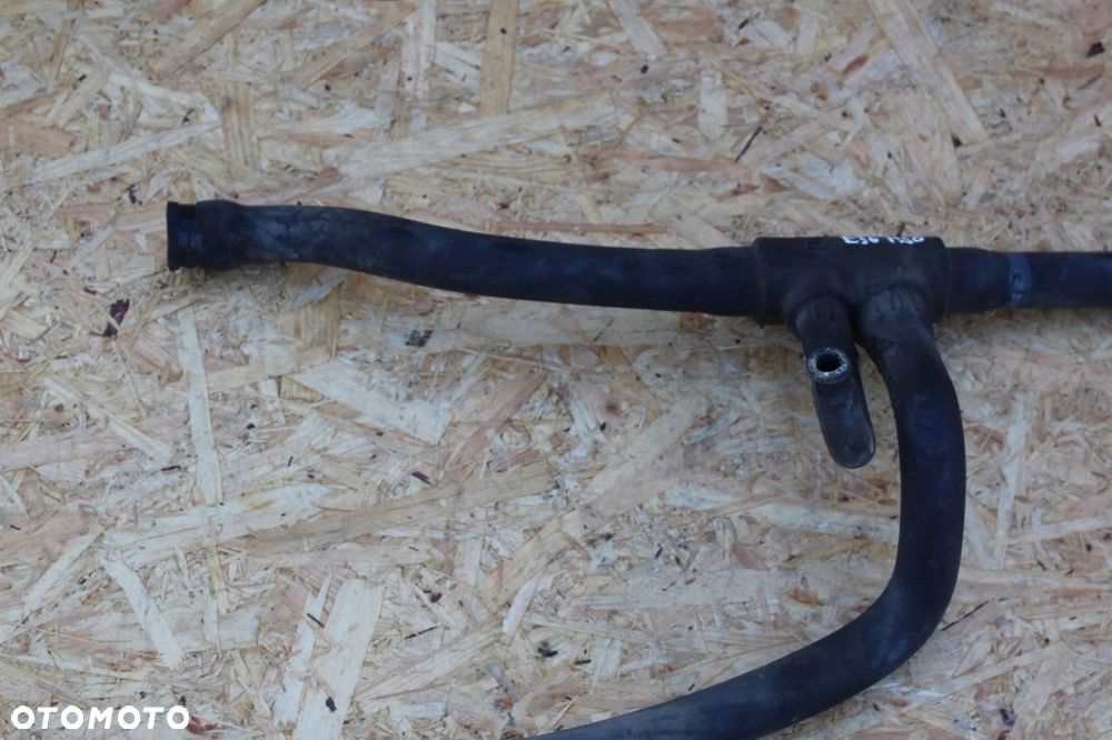 Rura przewód wody BMW e34 e36 m50 1726506 - 3