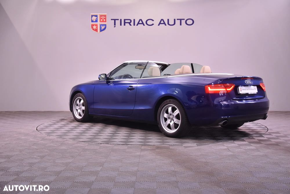 Audi A5 Cabrio 2.0 TFSI quattro Stronic - 11