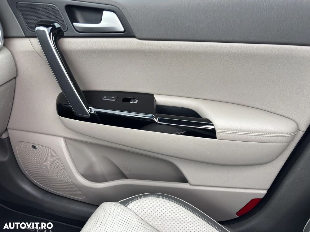 Kia Sportage 2,0 CRDI AWD Aut. Platinum - 20