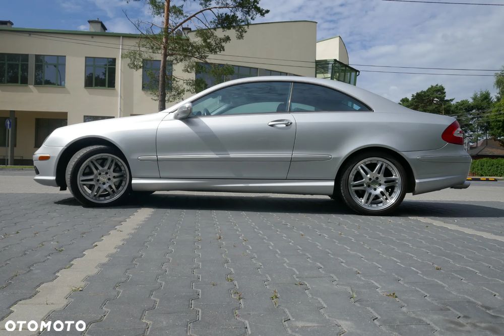 Mercedes-Benz CLK - 2