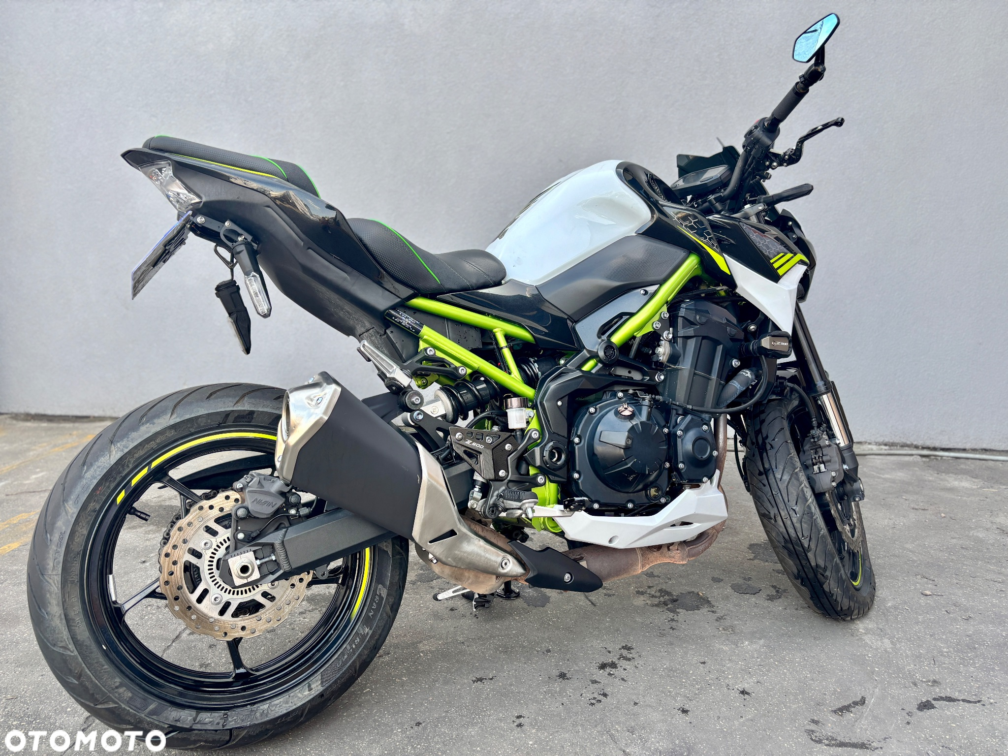 Kawasaki Z 900 - 7