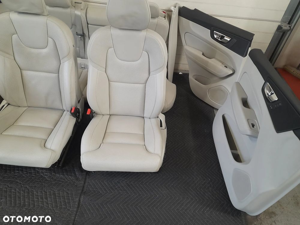 Fotele kanapa boczki komplet Volvo xc60 II inscription 2019R uk - 5