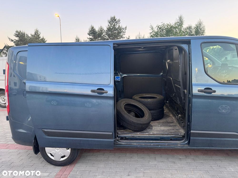 Ford Transit Custom - 14