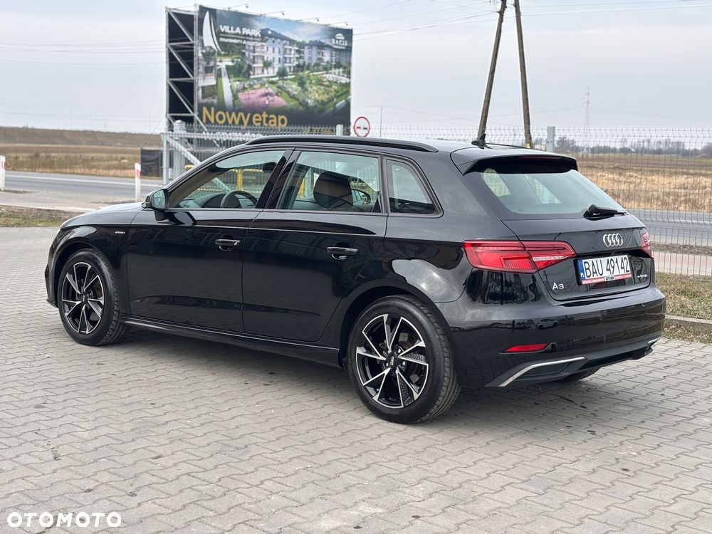 Audi A3 Sportback - 3
