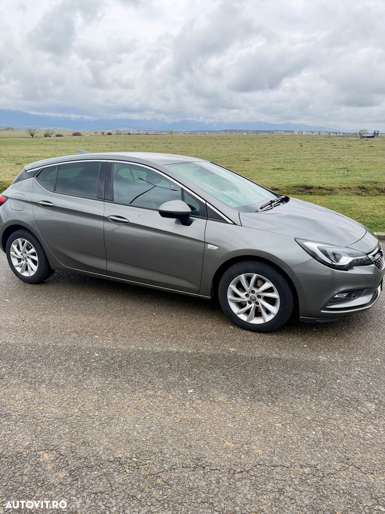 Opel Astra 1.6 D (CDTI) Automatik Innovation - 4