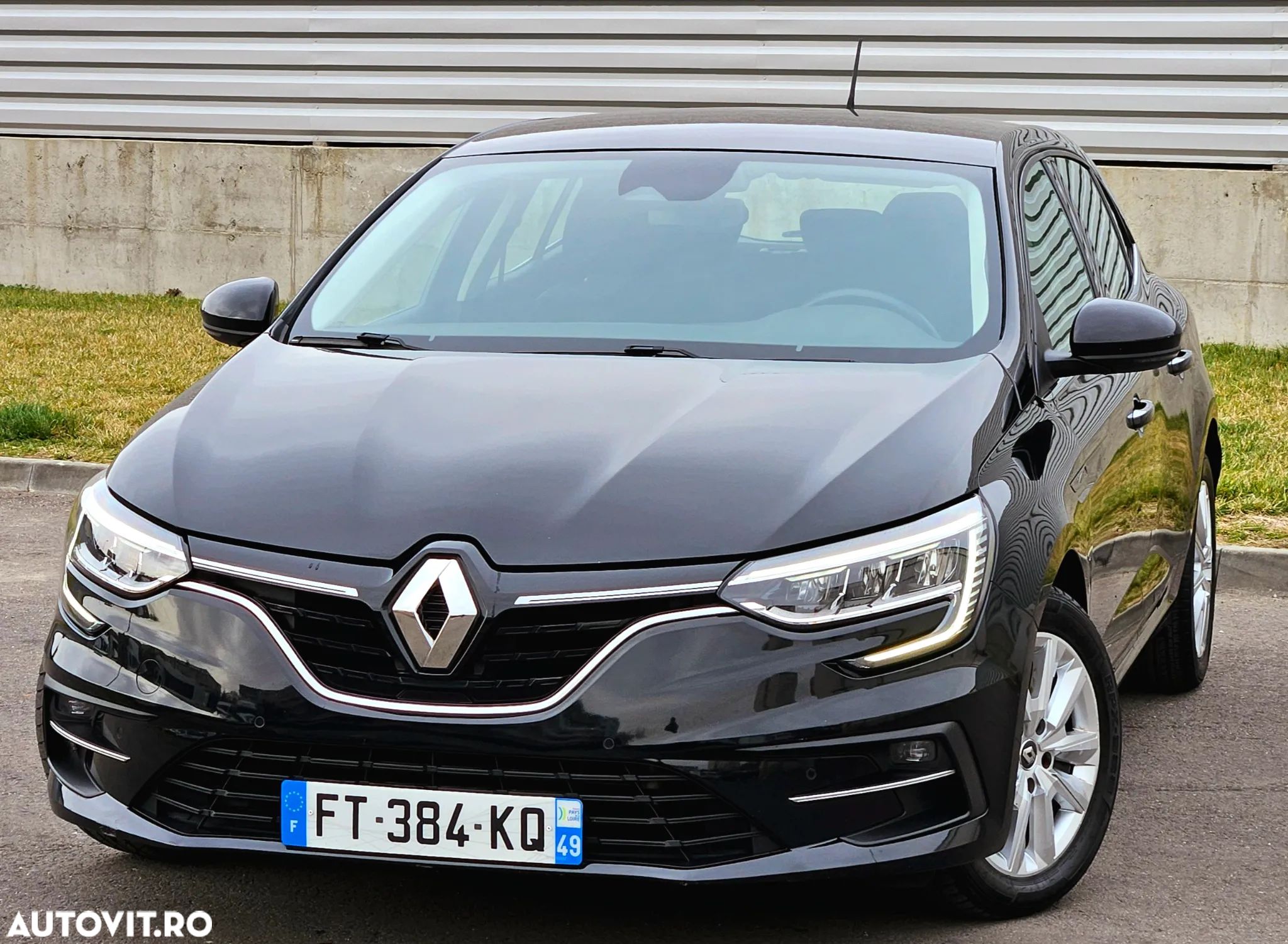 Renault Megane BLUE dCi 115 EDC BUSINESS EDITION - 1