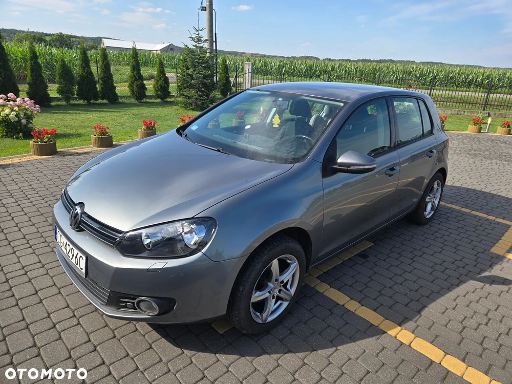Volkswagen Golf - 5