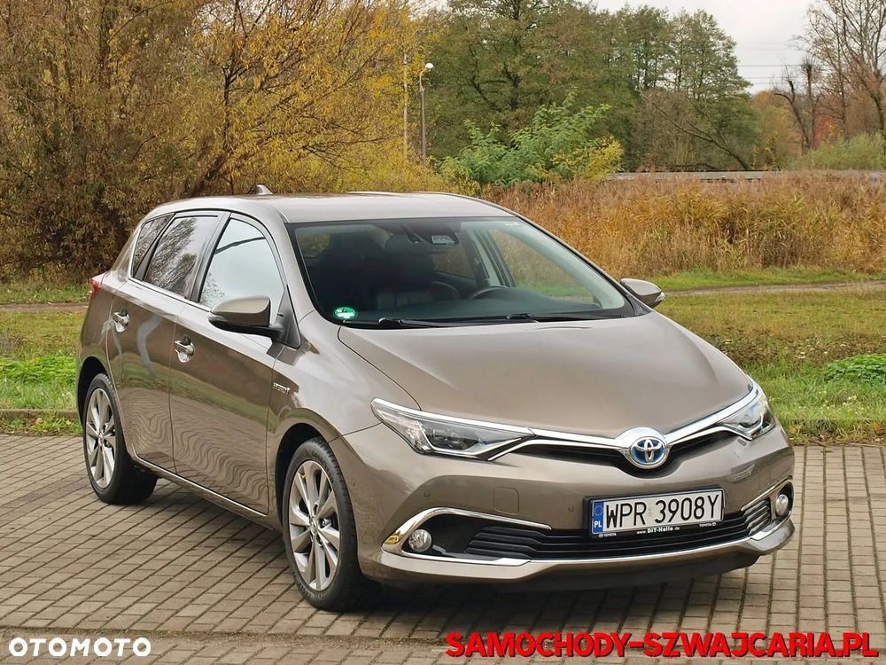 Toyota Auris 1.8 VVT-i Hybrid Automatik Executive - 2