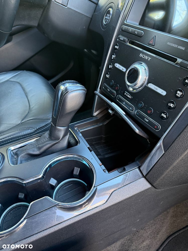 Ford Explorer - 19
