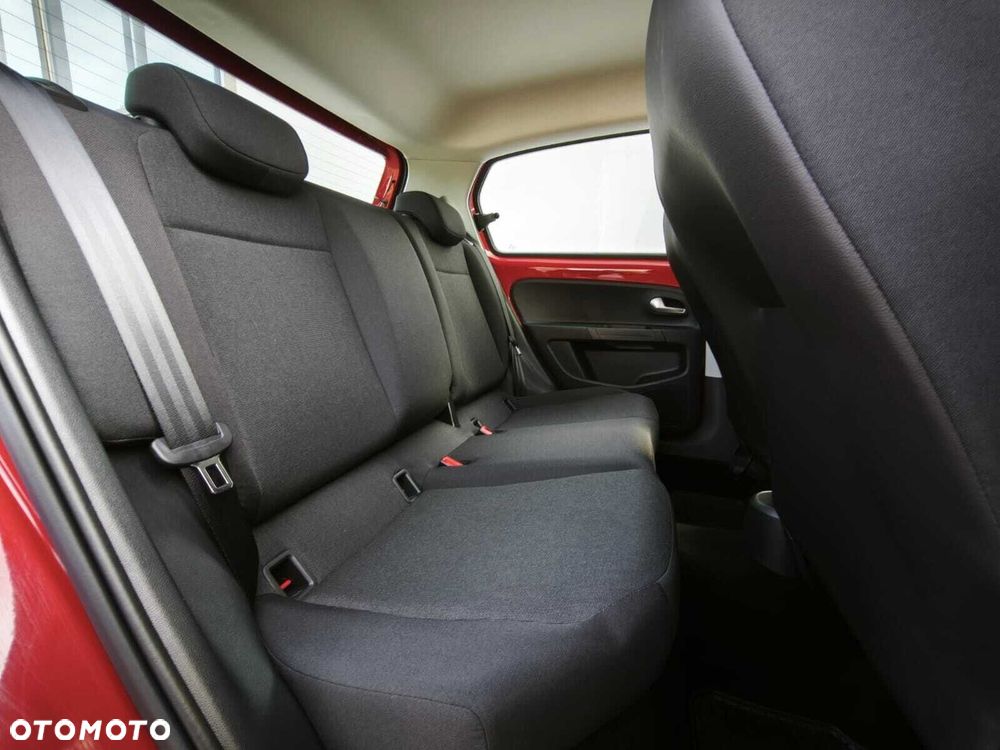 Volkswagen up! 1.0 move - 10
