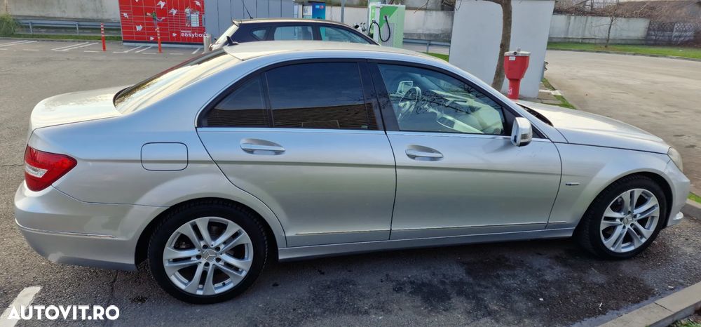 Mercedes-Benz C ver-200-cdi-dpf-automatik-blueefficiency - 4