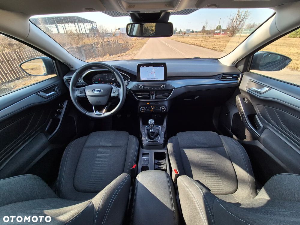 Ford Focus SW 1.0 EcoBoost Hybrid ACTIVE - 26