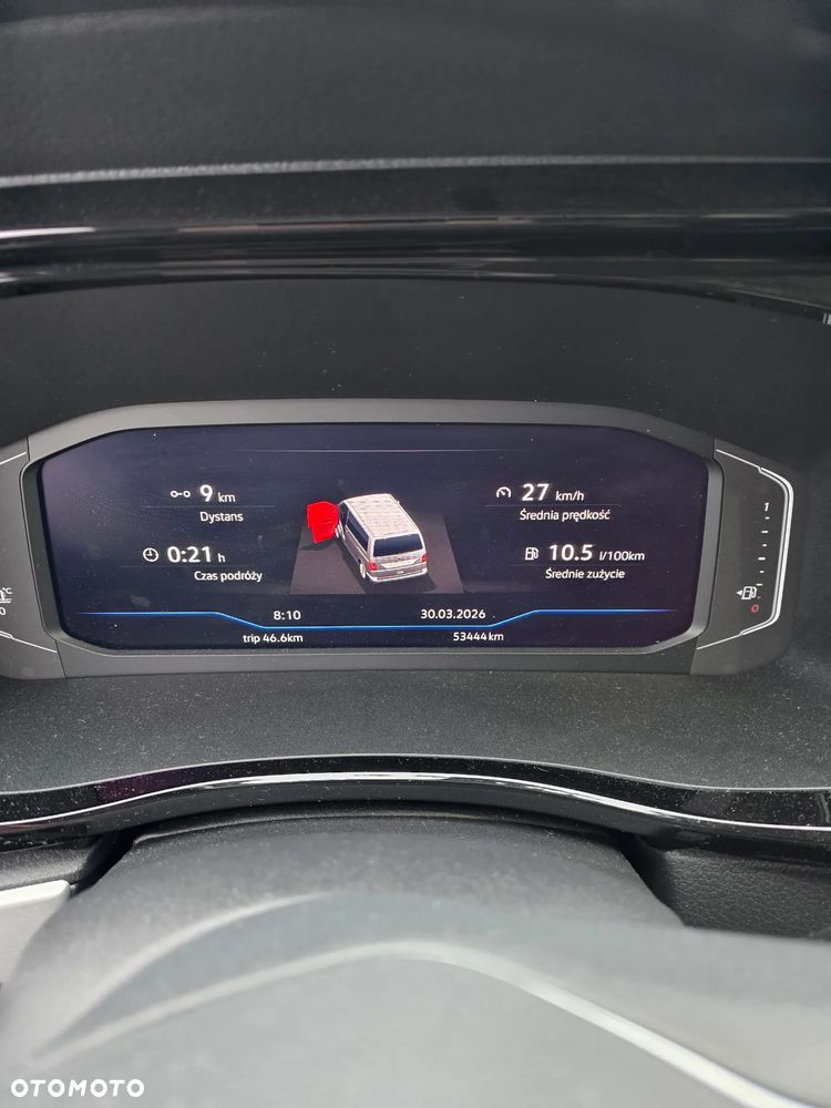 Volkswagen Multivan - 11