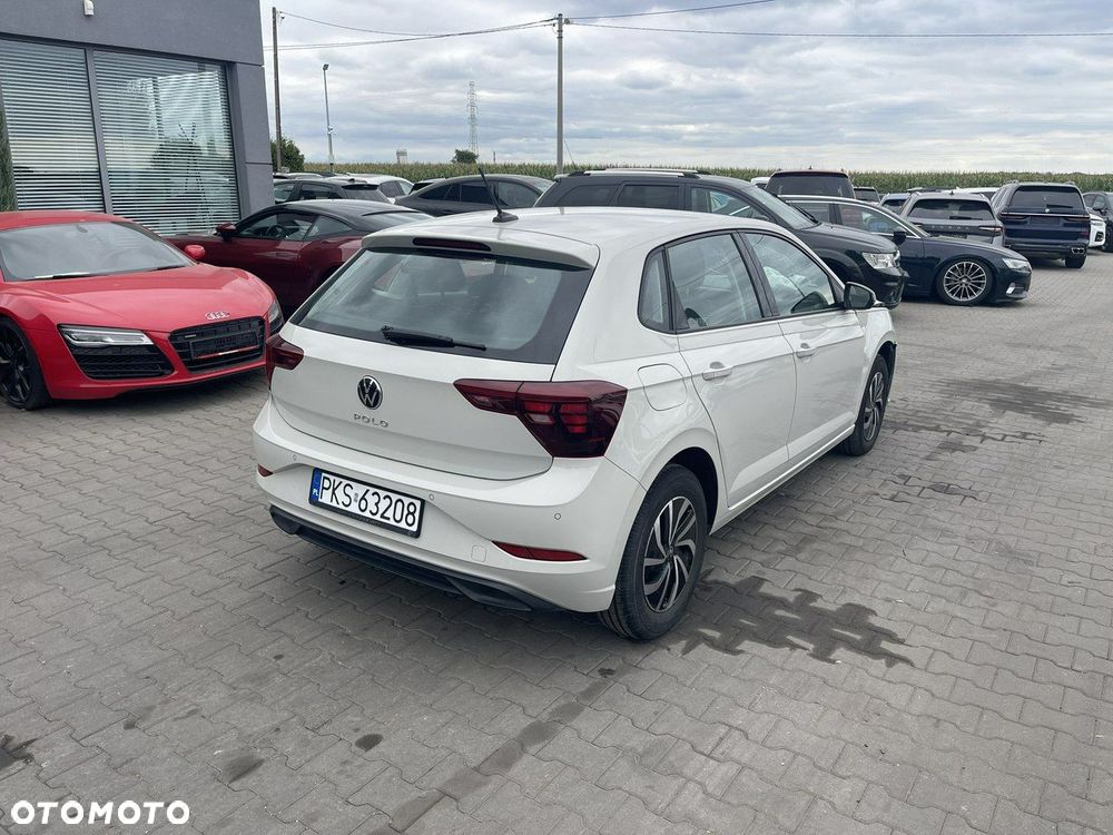Volkswagen Polo - 2