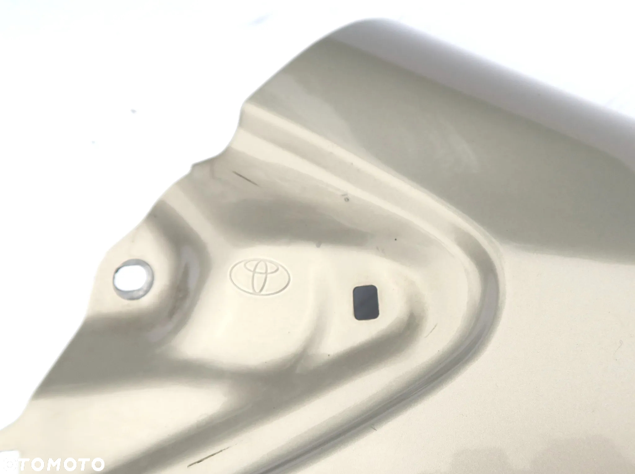 TOYOTA YARIS 2 II 2005 - 2011 błotnik przód prawy R ORYGINAŁ - 8