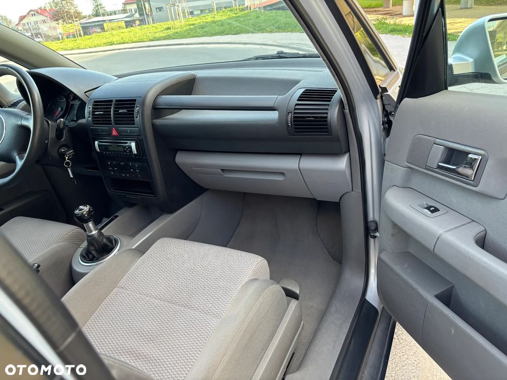 Audi A2 - 19