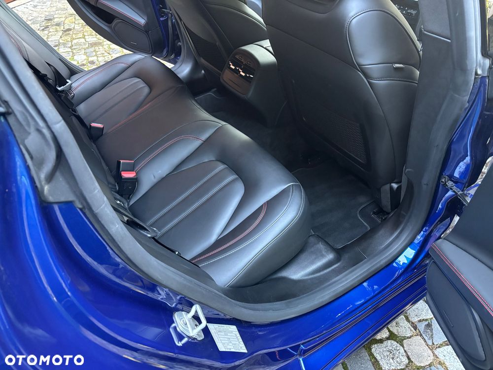 Maserati Ghibli - 13