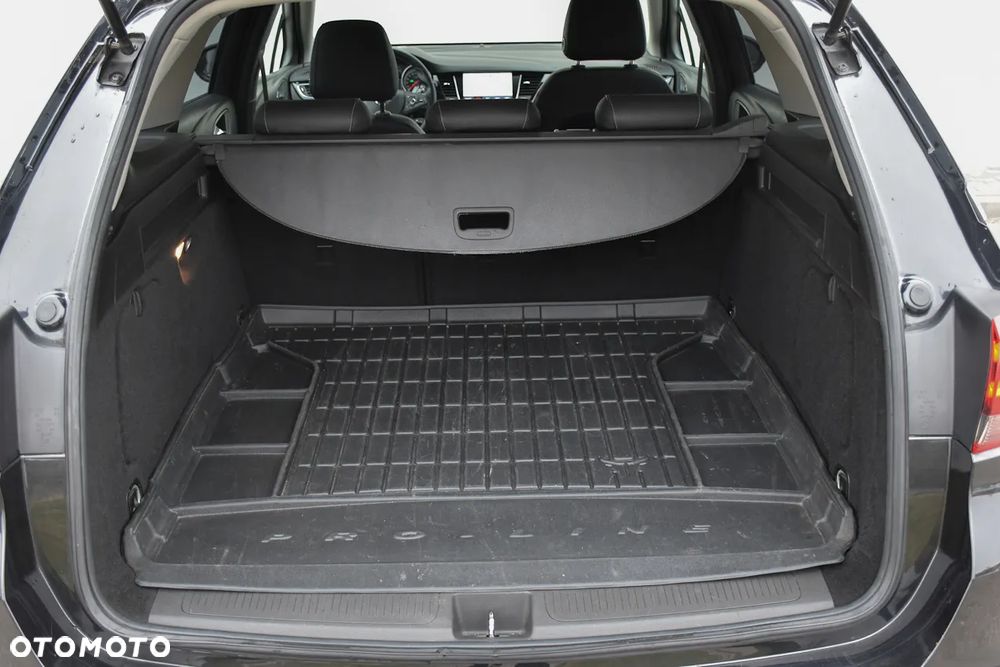 Opel Astra 1.6 D (CDTI) Start/Stop Dynamic - 39