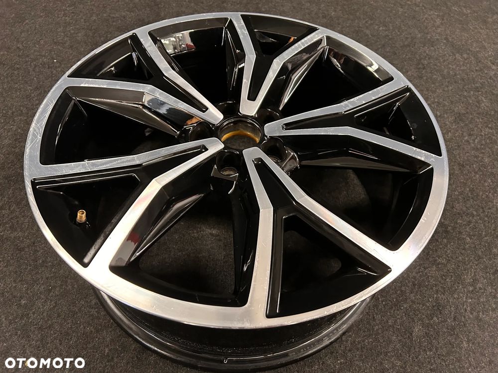 Alufelga VW T-Cross 18 cali 5x100 1szt. 2GM601025F - 2