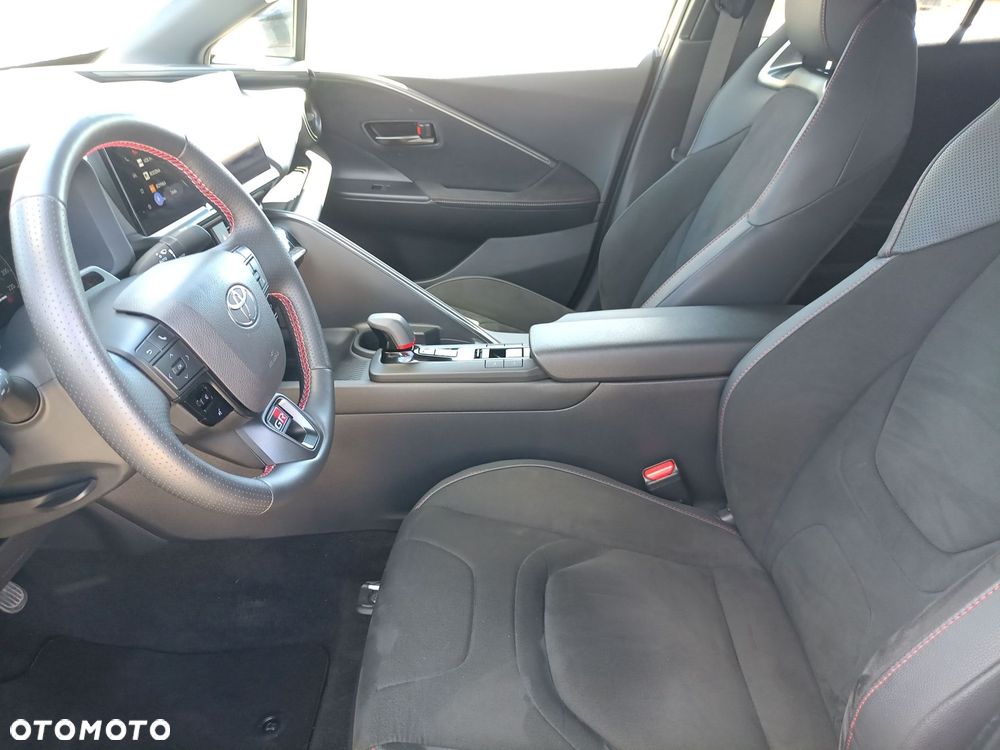 Toyota C-HR - 13