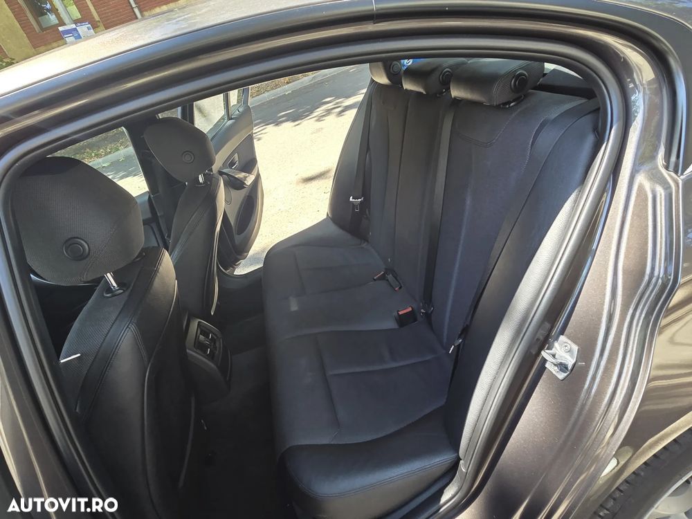 BMW Seria 3 316i Aut. Modern Line - 13