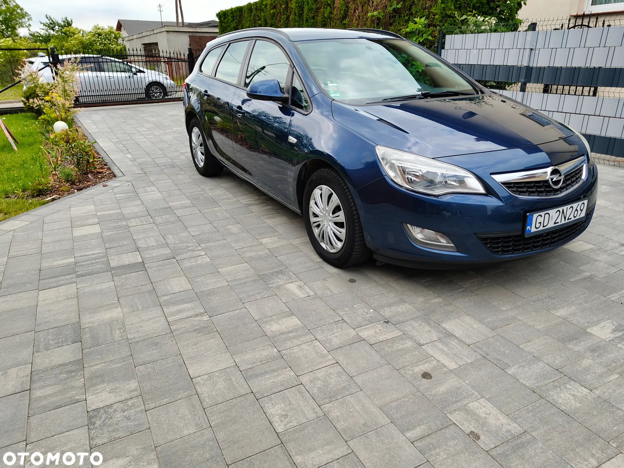 Opel Astra - 1